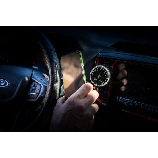 Magnetický nabíjecí držák do auta - Tactical Magforce EQui2p