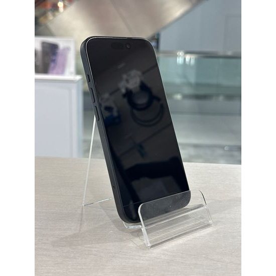 Apple iPhone 15 128GB černý - použitý (B-)