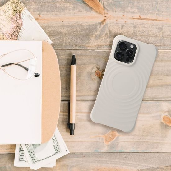 Obal / kryt na Apple iPhone 15 bílý - MagCover