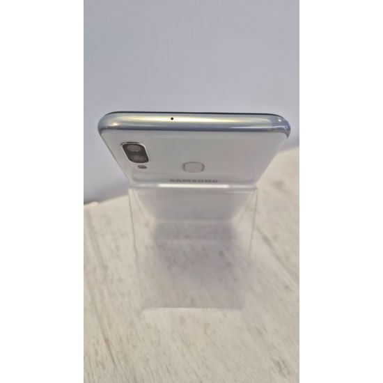 Samsung Galaxy A40 4GB/64GB bílý - použitý (A)