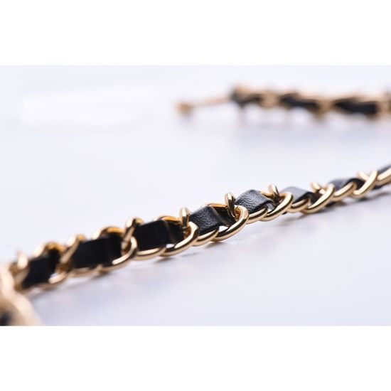 Přívěšek na krk 116 cm - černý