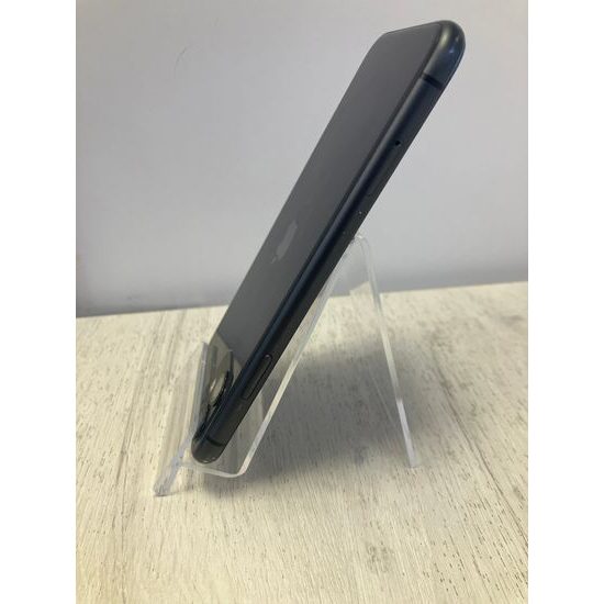 Apple iPhone 11 3GB/64GB černý - použitý (C)