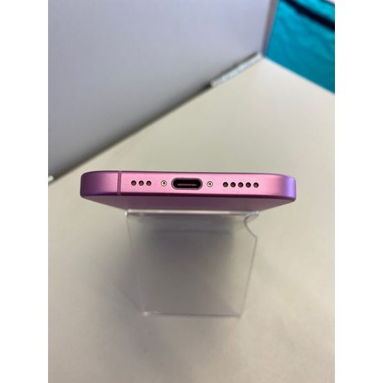 Apple iPhone 16 256GB růžový - použitý (A-)