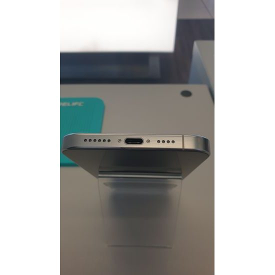 Apple iPhone 16 Pro Max 256GB White Titanium - použitý (B+)