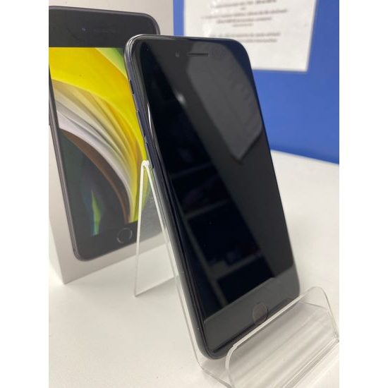 Apple iPhone SE (2020) 64GB černý - použitý (B)