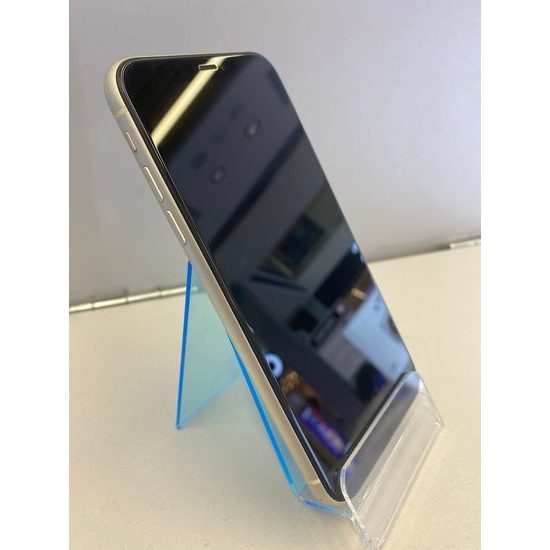 Apple iPhone 11 128GB bílý - použitý (B)