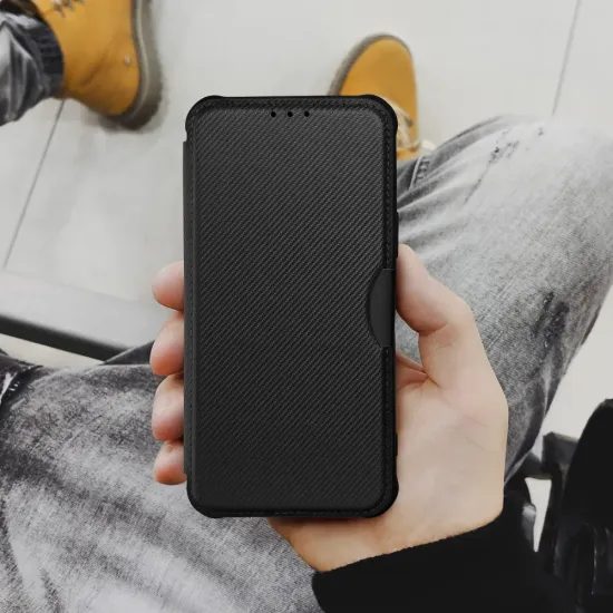 Pouzdro / obal na Apple iPhone 16e (SE 4 2025) / 17e černé - knížkové RAZOR Book