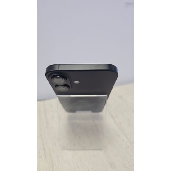 Apple iPhone 16 128GB černý - zánovní