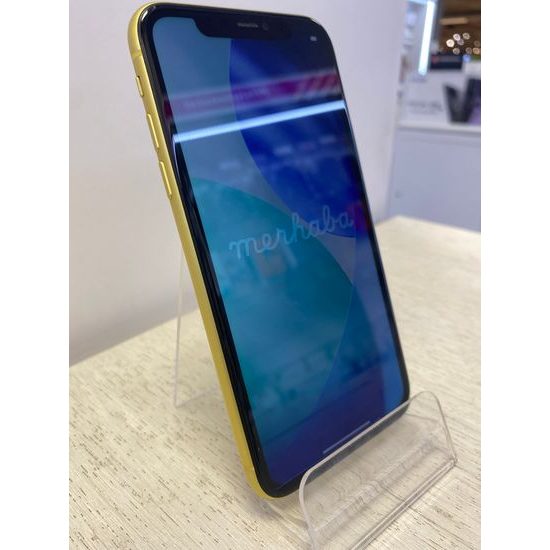Apple iPhone 11 128GB žlutý - použitý (B-)