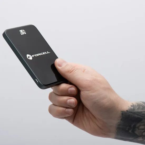 Tenká powerbanka Forcell F-Energy Super Slim F5k8 s MagSafe PD3.0 QC4.0 15W 5000mAh - černá