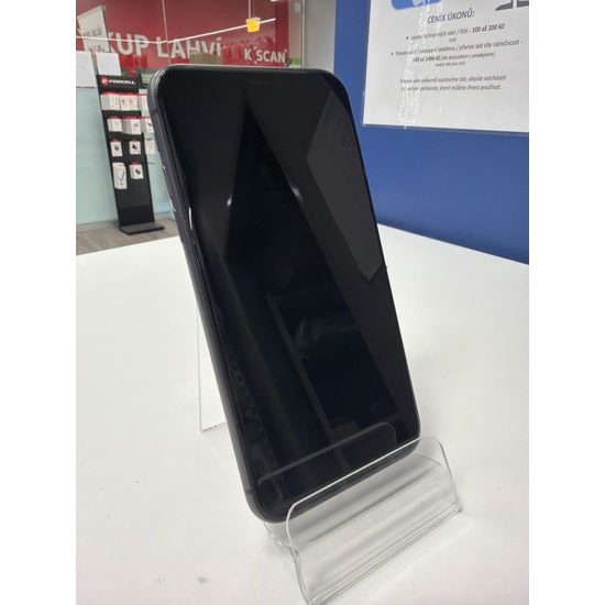 Apple iPhone 11 64GB černý - použitý (B)