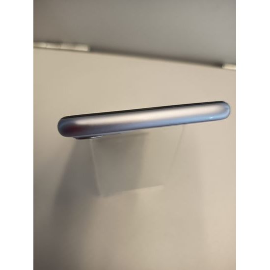 Apple iPhone 11 128 GB fialový - použitý (B)
