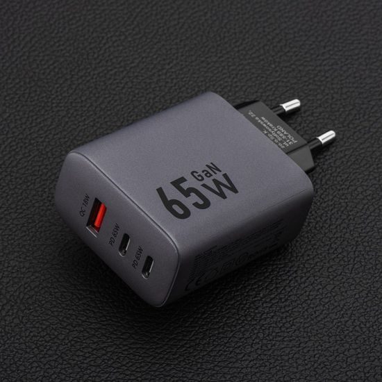 Cestovní nabíječka Forcell F-Energy s 2x USB C a USB A zásuvkami - 4A 65W s funkcí PD a Quick Charge 4.0