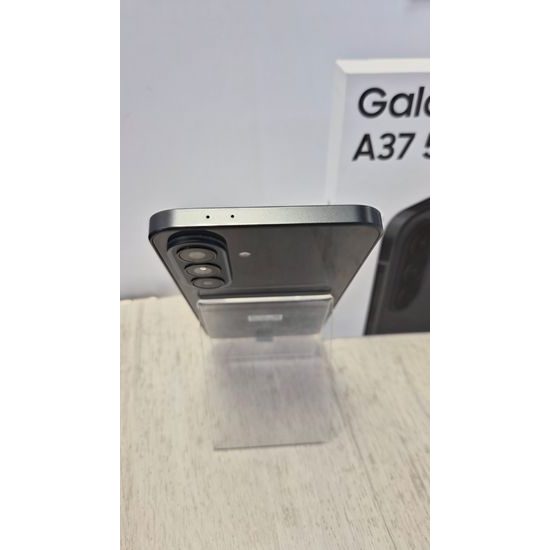 Samsung Galaxy A37 5G 8GB/256GB černý - zánovní