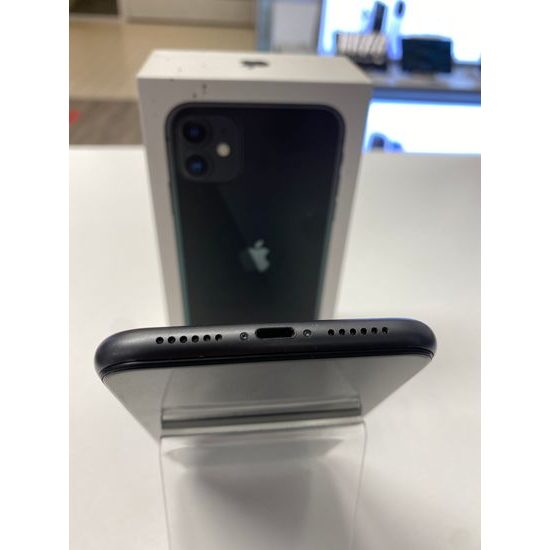Apple iPhone 11 128GB černý - použitý (B-)