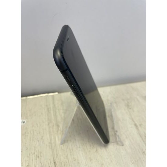 Apple iPhone 11 64GB bílý - použitý (B)