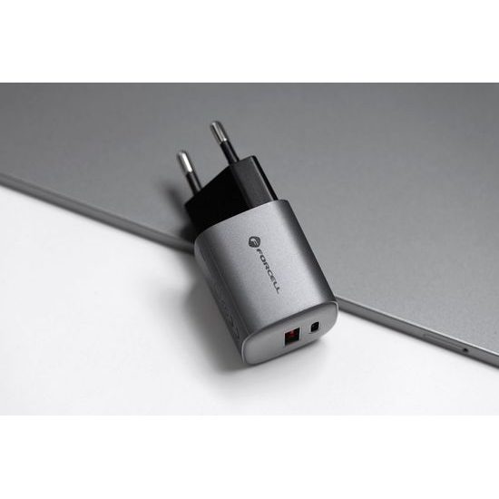 Cestovní nabíječka Forcell F-Energy se zásuvkami USB C a USB A - 3A 33W s funkcí PD a Quick Charge 4.0