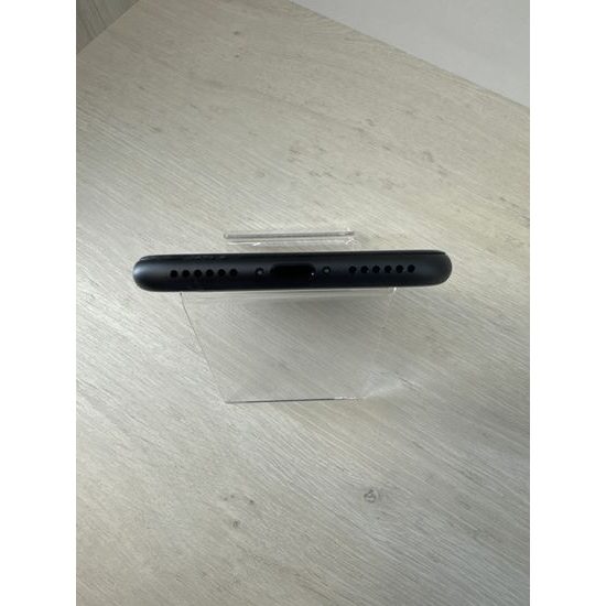 Apple iPhone SE 2020 64GB černý - použitý (A)