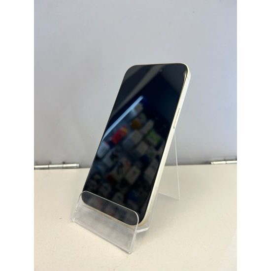 Apple iPhone 15 128GB žlutý - použitý (B-)