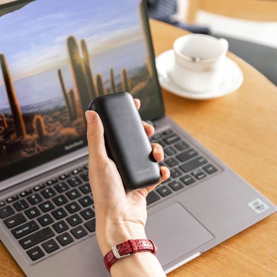 Power Bank VEGER S10 černá - 10 000mAh LCD Quick Charge PD20W