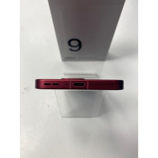 Oppo Find X9 12GB/512GB červená - použitý (A+)