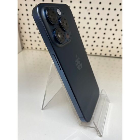 Apple iPhone 15 Pro 256GB modrý - použitý (A-)
