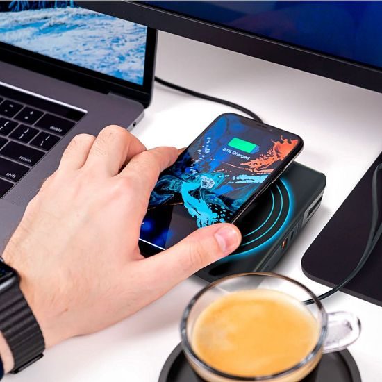 Multifunkčná 20W cestovná nabíjačka 5v1 s káblom micro USB/USB-C/Blesk, 10 000 mAh Power Bank, 15W bezdrôtové nabíjanie