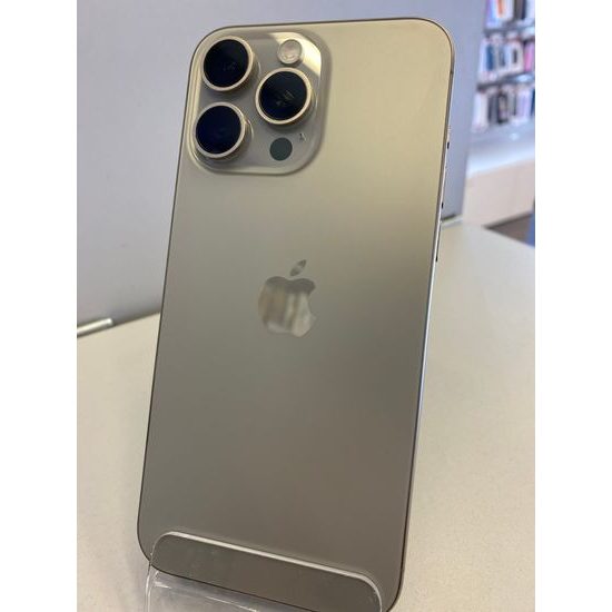 Apple iPhone 15 Pro Max 512GB šedý - použitý (A)