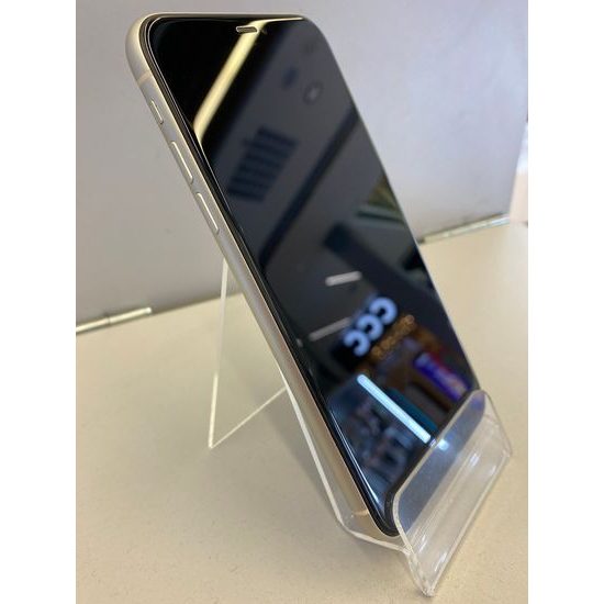 Apple iPhone 11 64GB bílý - použitý (A)