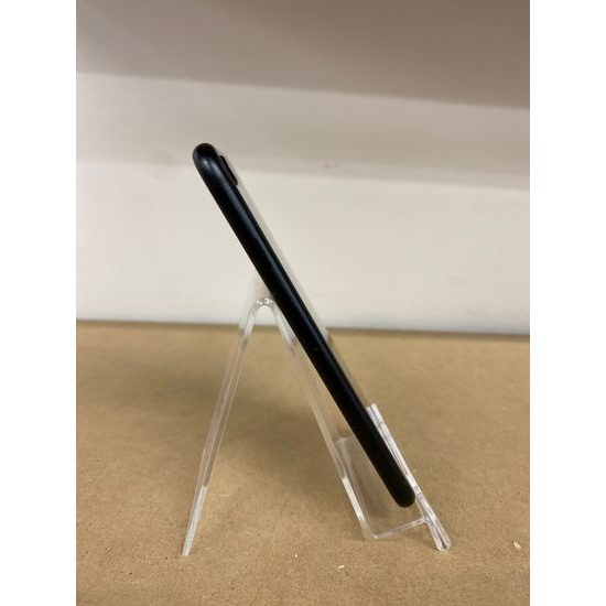 Apple iPhone SE 2020 128 GB černý - použitý (B)