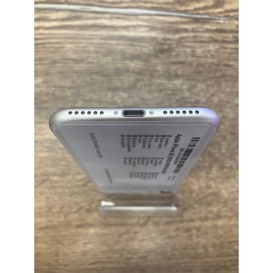 Apple iPhone SE 2022 64GB bílý - použitý (A+)