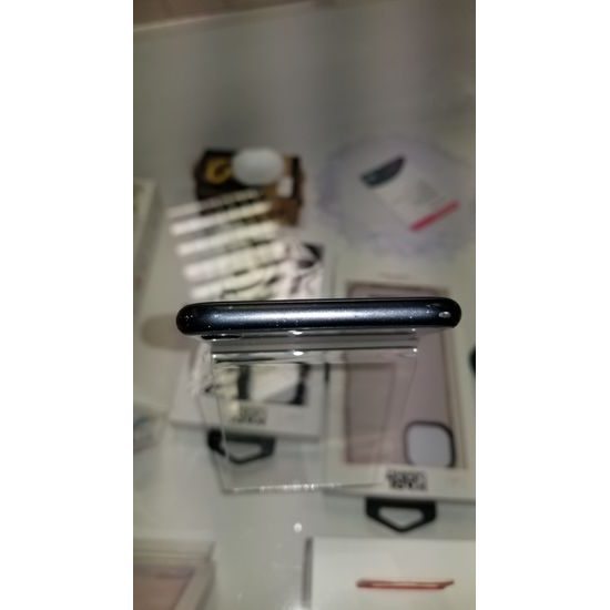 Apple iPhone SE 2020 64GB černý - použitý (C)