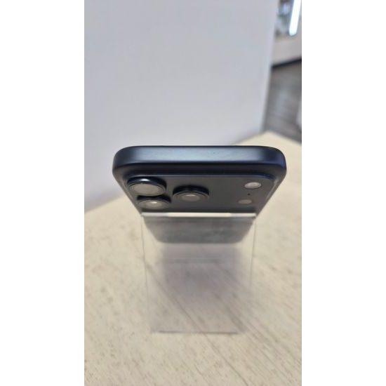 Apple iPhone 17 Pro 512GB modrý - použitý (A)