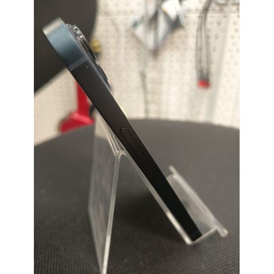 Apple iPhone 13 256 GB černá - použitý (B-)