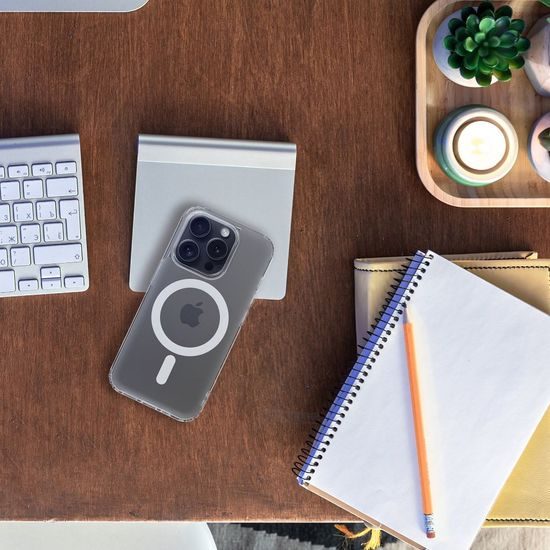 Obal / kryt na Apple iPhone 11 PRO MAX MagSafe transparentní / bílý