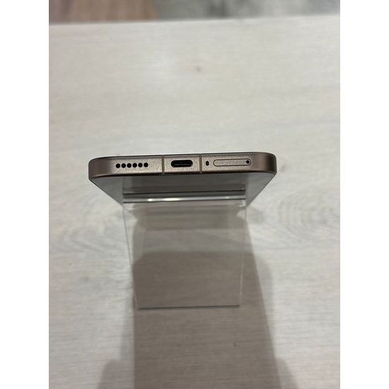 Xiaomi 15T Pro 12GB/256GB hnědý - použitý (A+)
