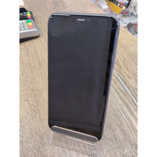 Apple iPhone 11 64GB černý - použitý (C)