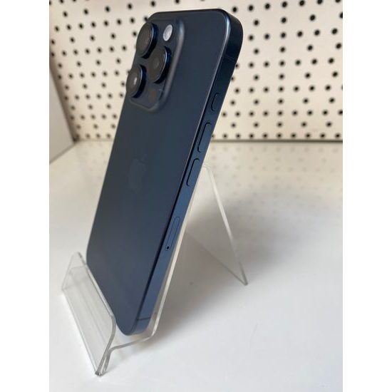 Apple iPhone 15 Pro 256GB modrý - použitý (A-)