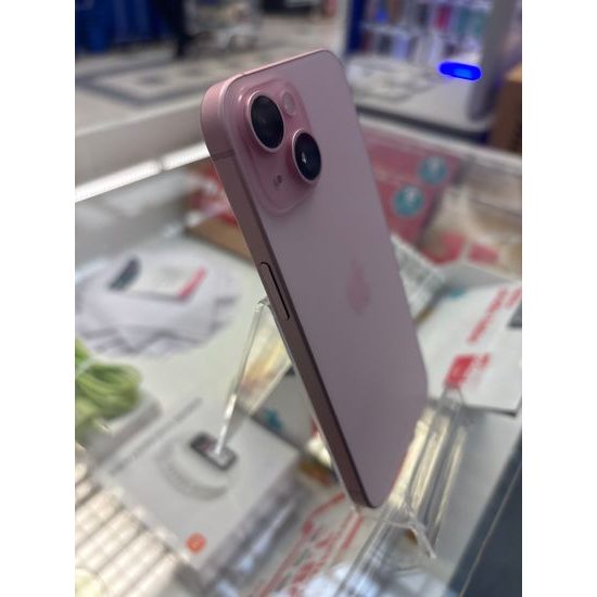 Apple iPhone 15 256GB - použitý (C)