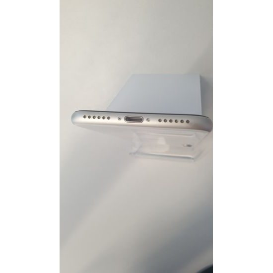 Apple iPhone SE 5G (2022) 64GB, bílý - použitý (B+)