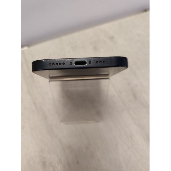 Apple iPhone 12 128 GB černý - použitý (B-)