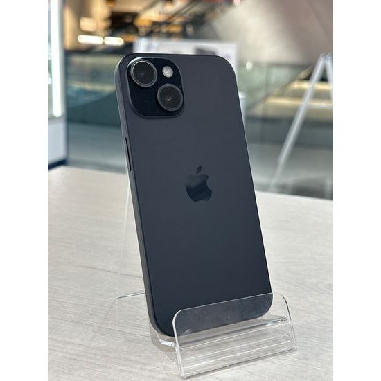 Apple iPhone 15 128GB černý - použitý (B-)