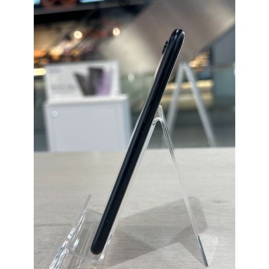 Apple iPhone SE 2022 64GB černý - Použitý (B)
