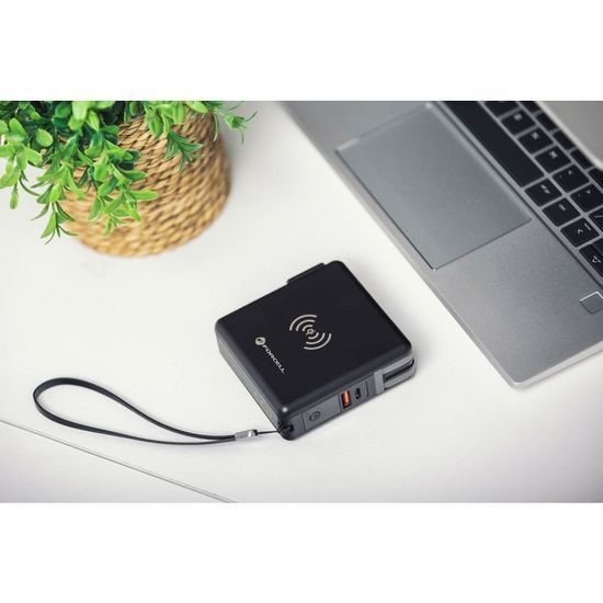 Multifunkčná 20W cestovná nabíjačka 5v1 s káblom micro USB/USB-C/Blesk, 10 000 mAh Power Bank, 15W bezdrôtové nabíjanie
