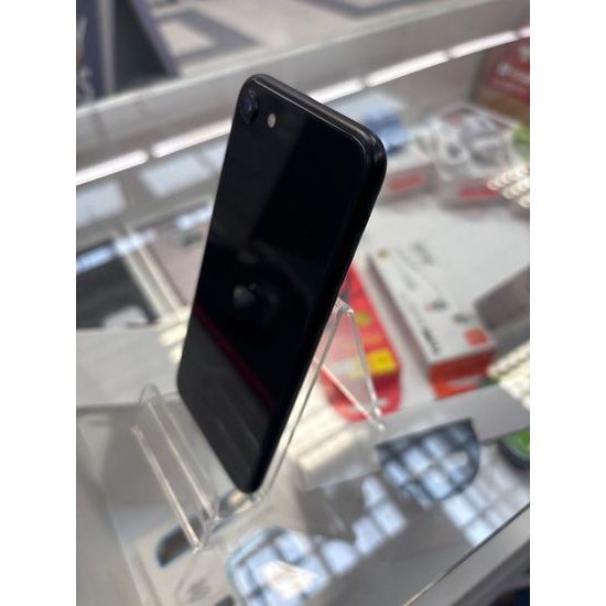 Apple iPhone SE 2020 64GB šedý - použitý (C)