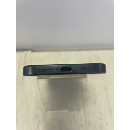 Apple iPhone 15 Pro 128GB modrý - použitý (B)