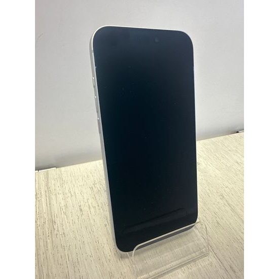 Apple iPhone 17 Pro Max 256GB stříbrný - použitý (A)