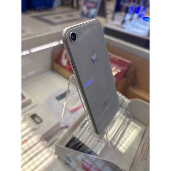 Apple iPhone 8 64GB Bílá - použitý (C)