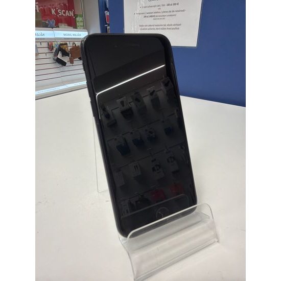 Apple iPhone SE 2020 64GB černá - použitý (B)