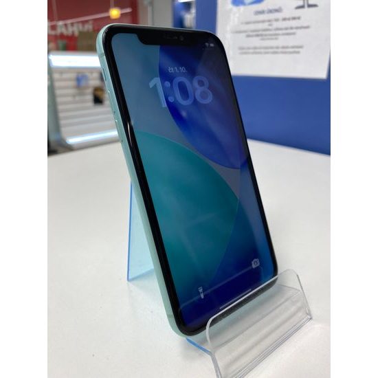 Apple iPhone 11 64 GB zelený - použitý (C)